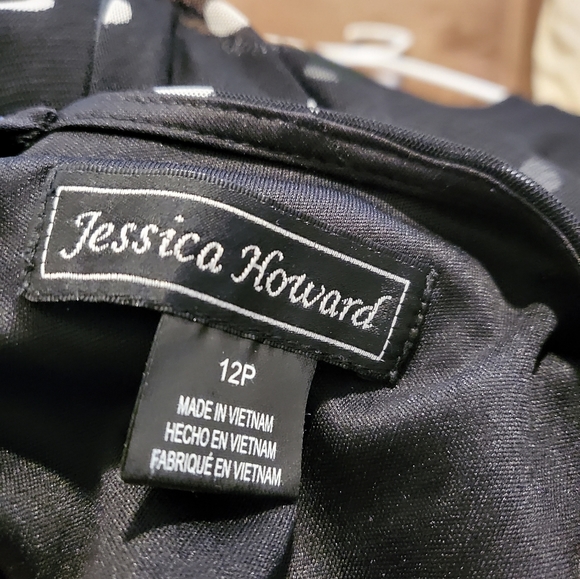 Dress - Picture 4 of 5